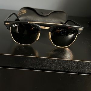 Ray-Ban Double Bridge Clubmaster sunglasses RB3816 51 21